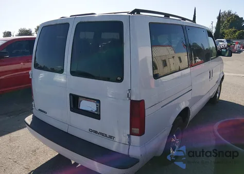 2001 Chevrolet Astro Ls z USA, uszkodzony, nr VIN 1GNDM19W11B133821